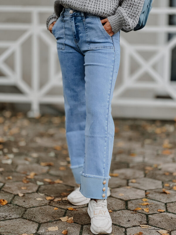 Svetlo modre jeans hlače s širokimi hlačnicami - Image 2