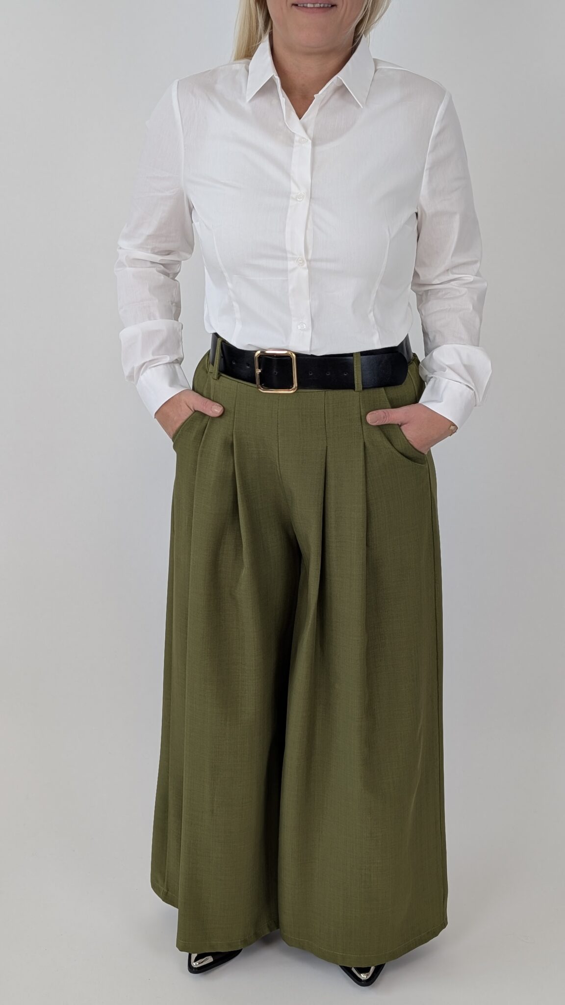 Bombažna srajica brezčasne elegance